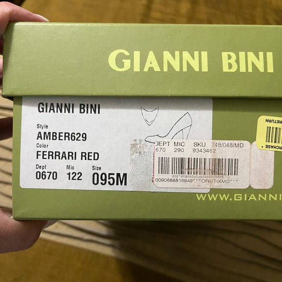 Red Heels❤️ - Picture 2 of 7